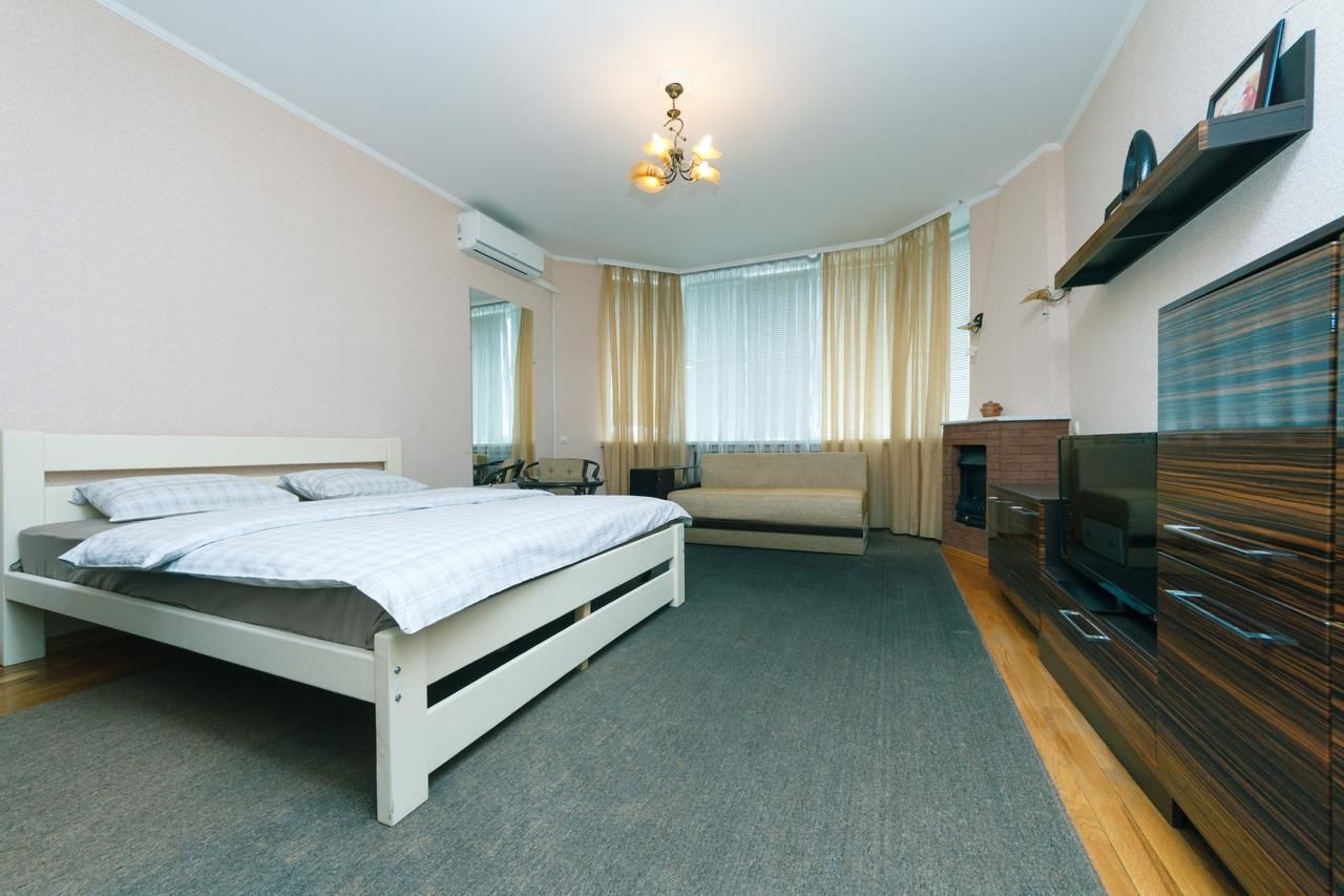 Апартаменты Apartment Poznyaky-Bazhana Киев-4