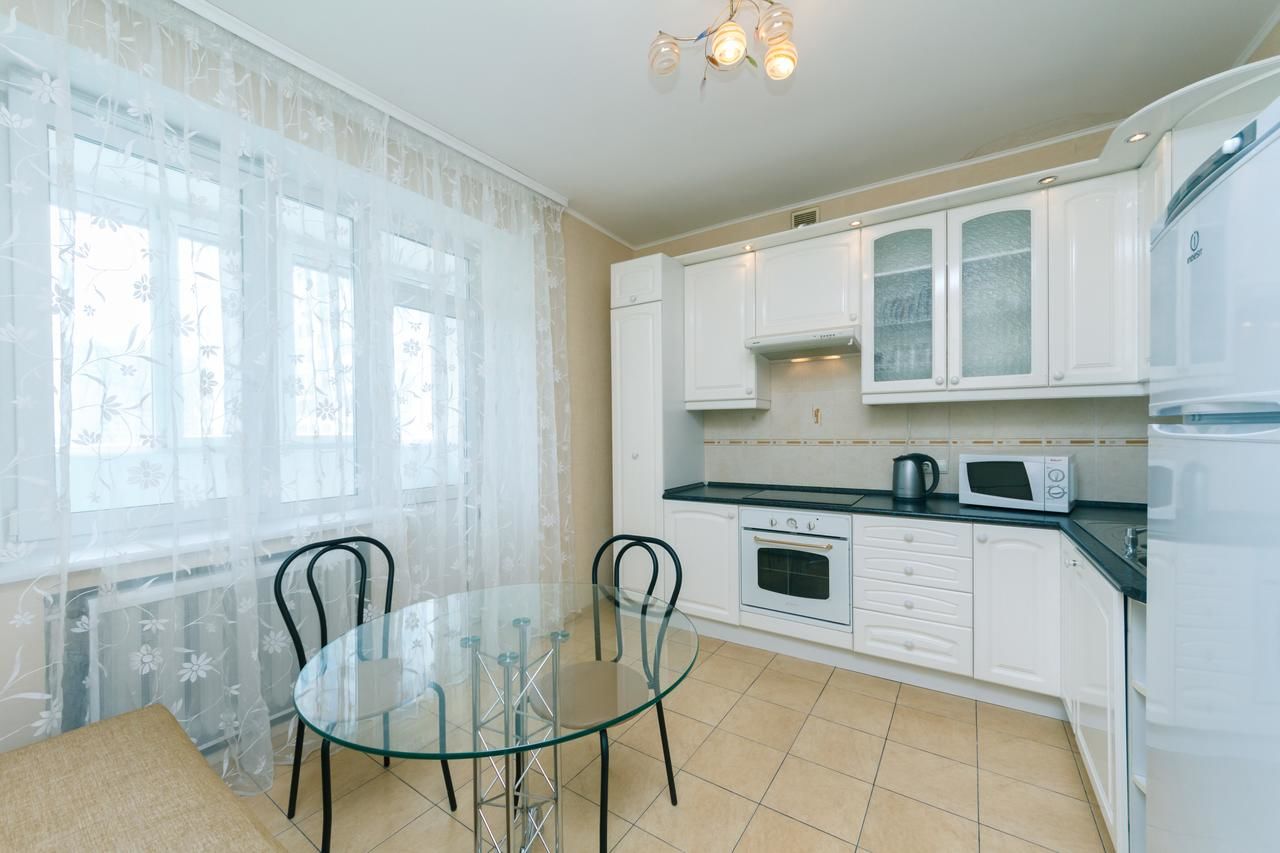 Апартаменты Apartment Poznyaky-Bazhana Киев-19