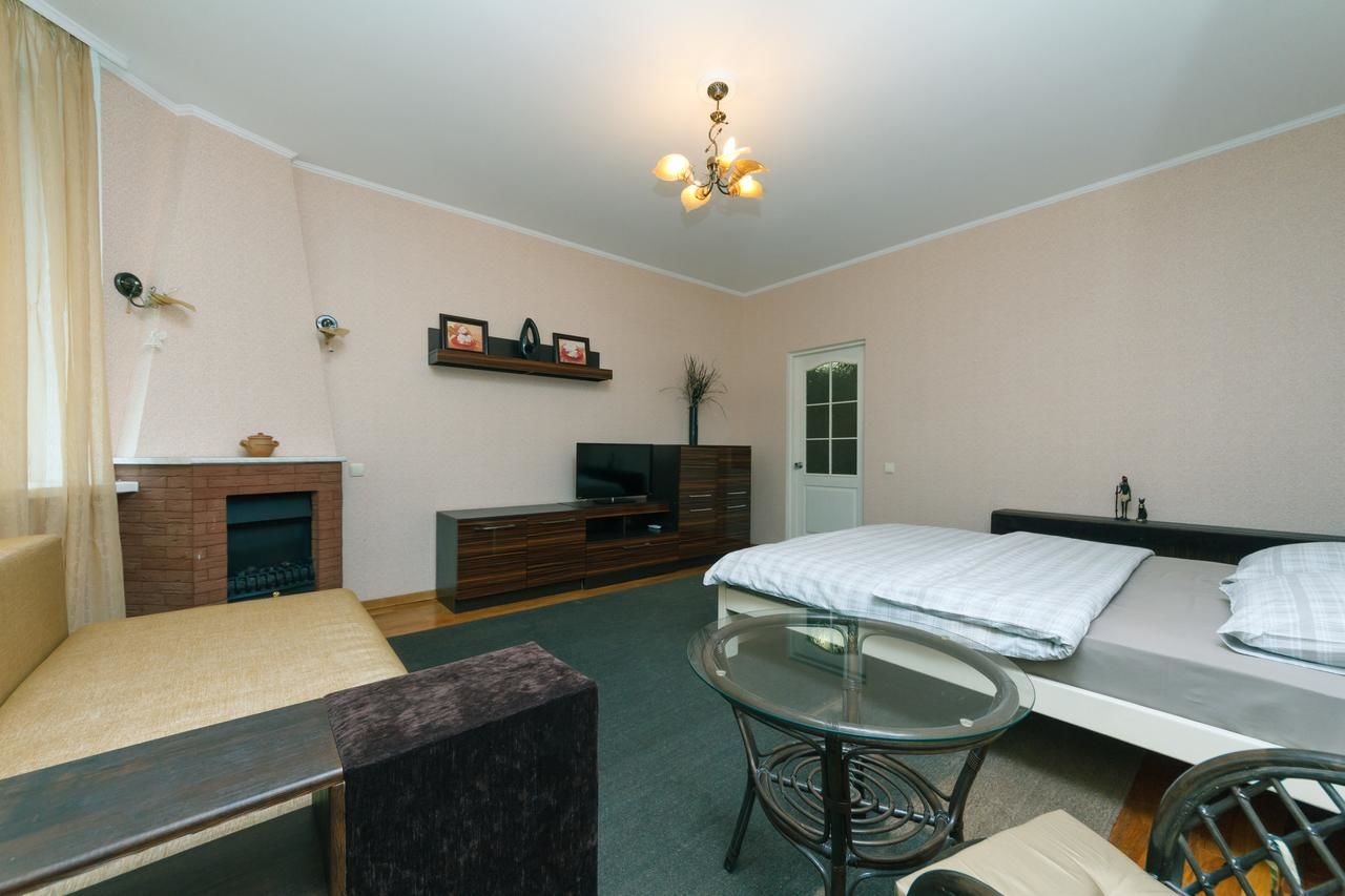 Апартаменты Apartment Poznyaky-Bazhana Киев