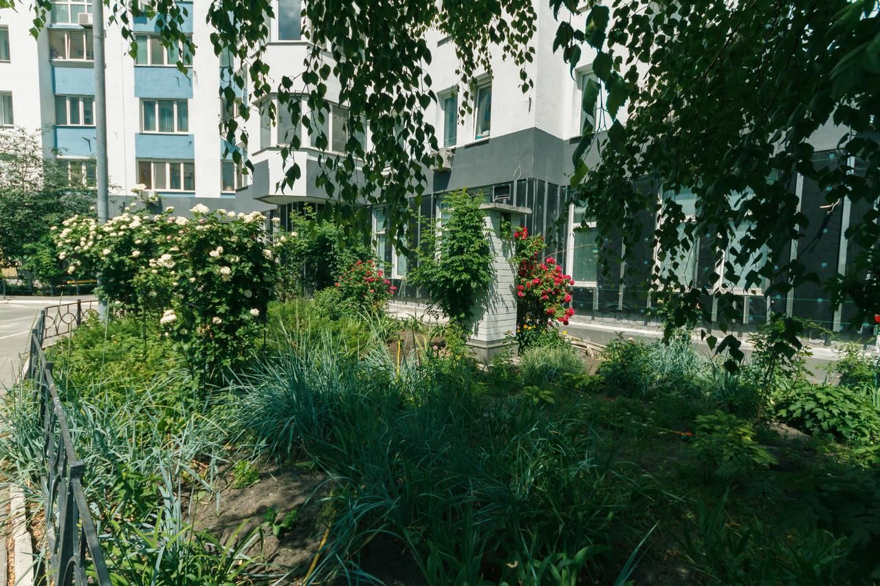 Апартаменты Apartment Poznyaky-Bazhana Киев