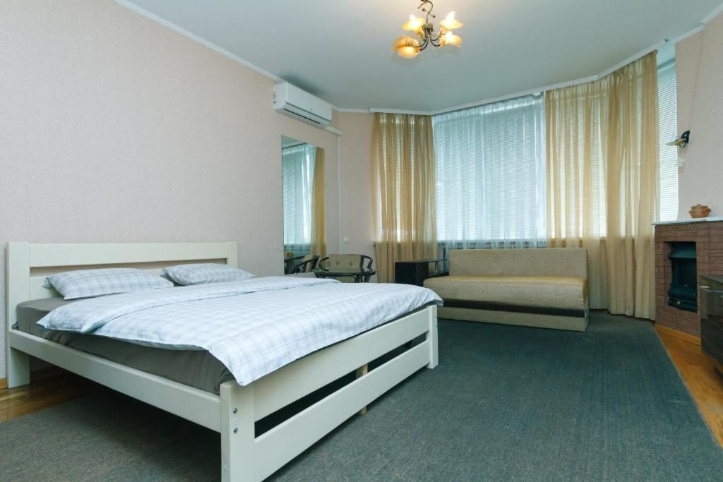 Апартаменты Apartment Poznyaky-Bazhana Киев-45