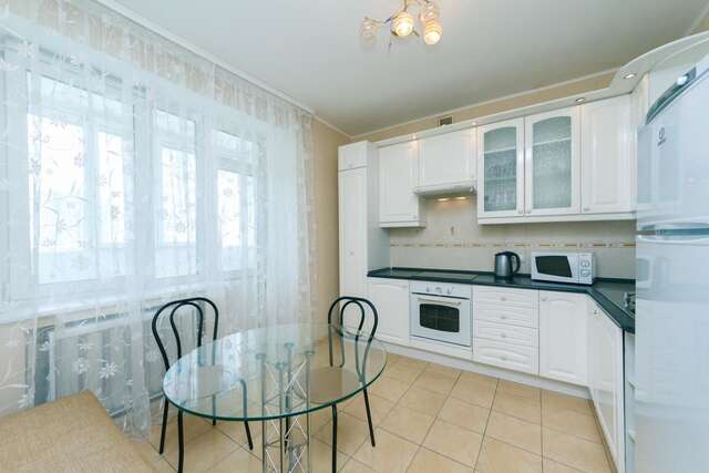 Апартаменты Apartment Poznyaky-Bazhana Киев-18